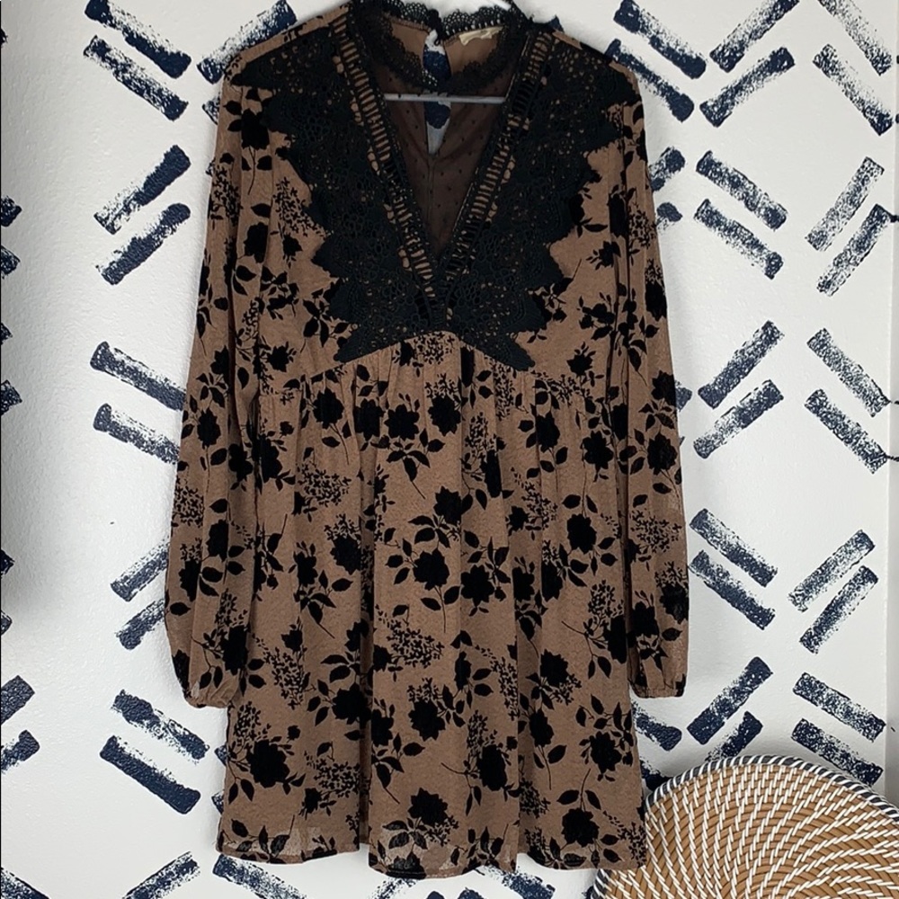 Entro Velvet Floral burnout babydoll dress NWOT